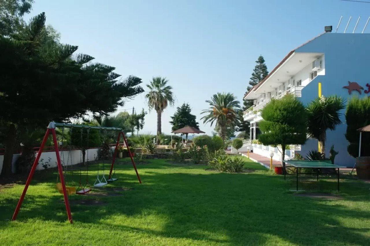 Hotel Asteria Agios Kirykos  Exterior photo