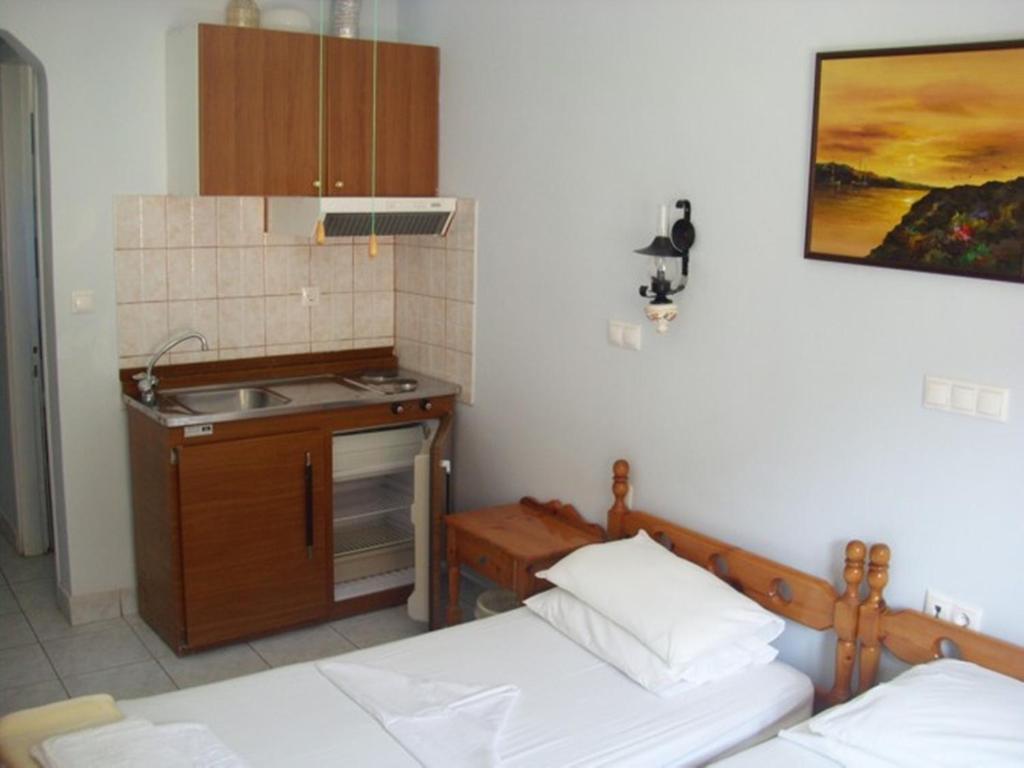 Hotel Asteria Agios Kirykos  Room photo